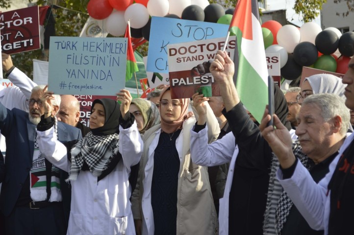 Sağlık Çalışanlarından Gazze'ye Sessiz Destek 