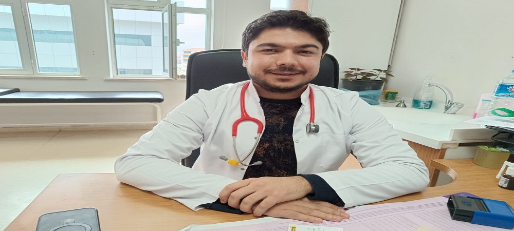 Doktor Turan, Hasta Kabulüne Başladı